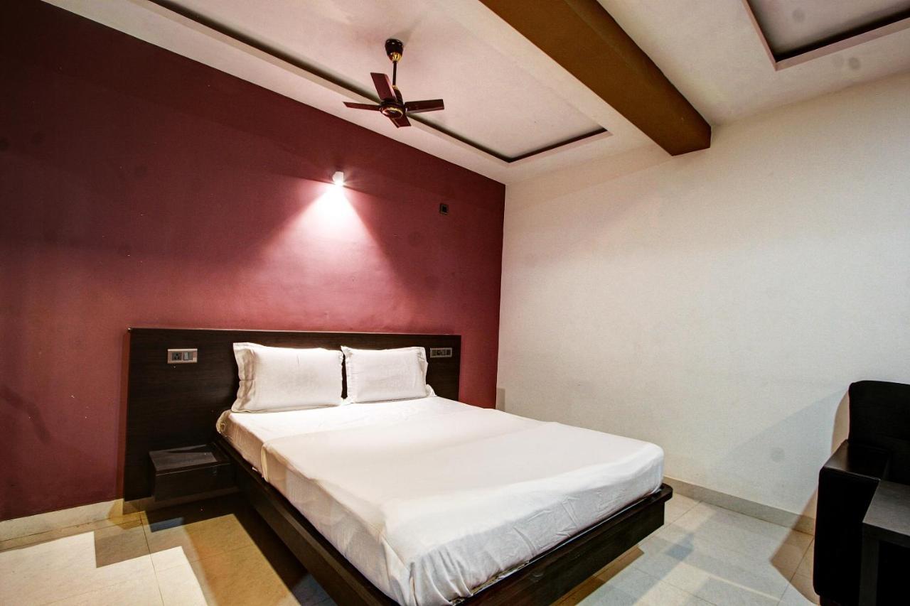 Spot On 37197 Mallya Residency Hotel Someshwar Exterior photo
