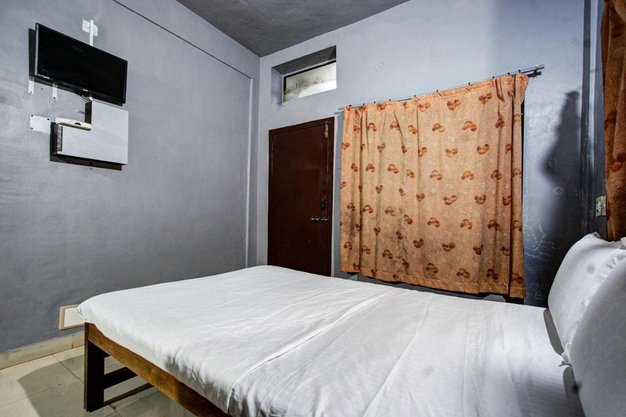 Spot On 37197 Mallya Residency Hotel Someshwar Exterior photo