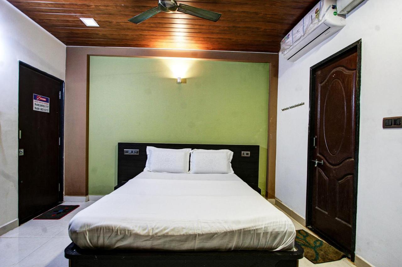 Spot On 37197 Mallya Residency Hotel Someshwar Exterior photo
