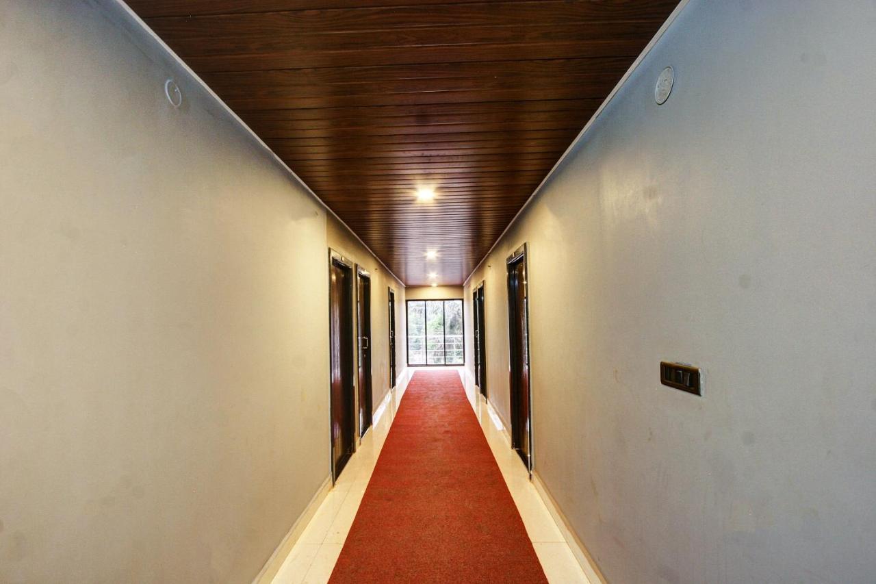 Spot On 37197 Mallya Residency Hotel Someshwar Exterior photo